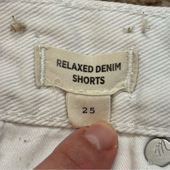 Madewell White Relaxed Denim Shorts - size 25 - Picture 9 of 10